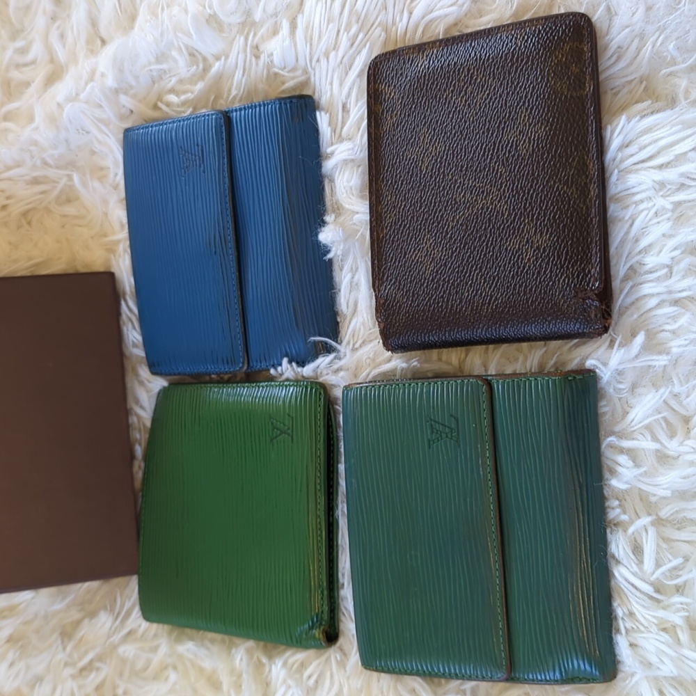 🔥🔥🔥 BUNDLE  OF FOUR  🔥🔥🔥AUTHENTIC LOUIS VUITTON  4 WALLETS MEN'S & WOMEN'S